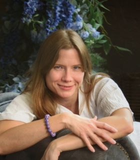 Talabér Annabella Oktatási vezető